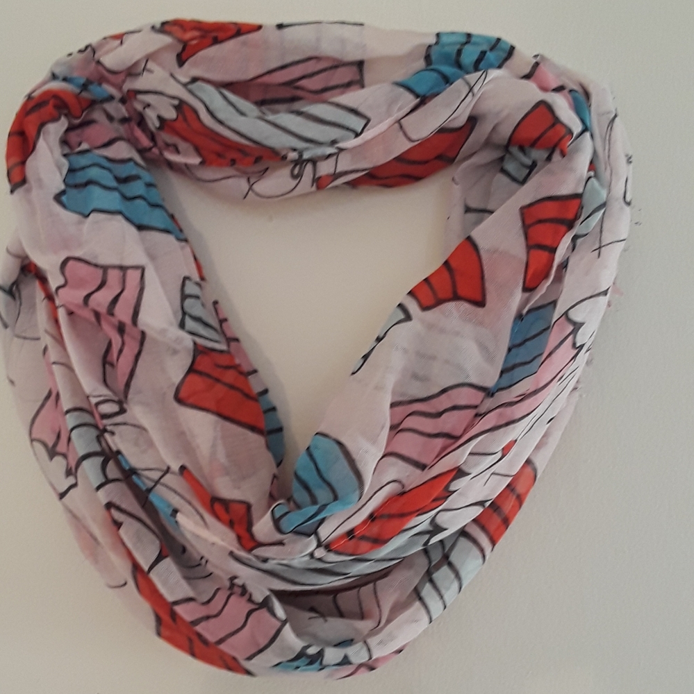 Valentine red and pink hearts women's scarf